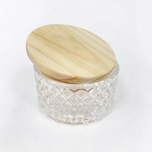 Candelabro de vidrio con tapa de madera