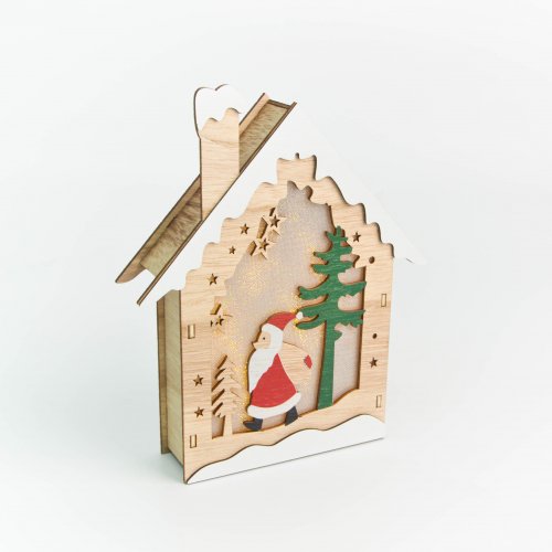 Casa madera calada con luz y Papá Noel a pila